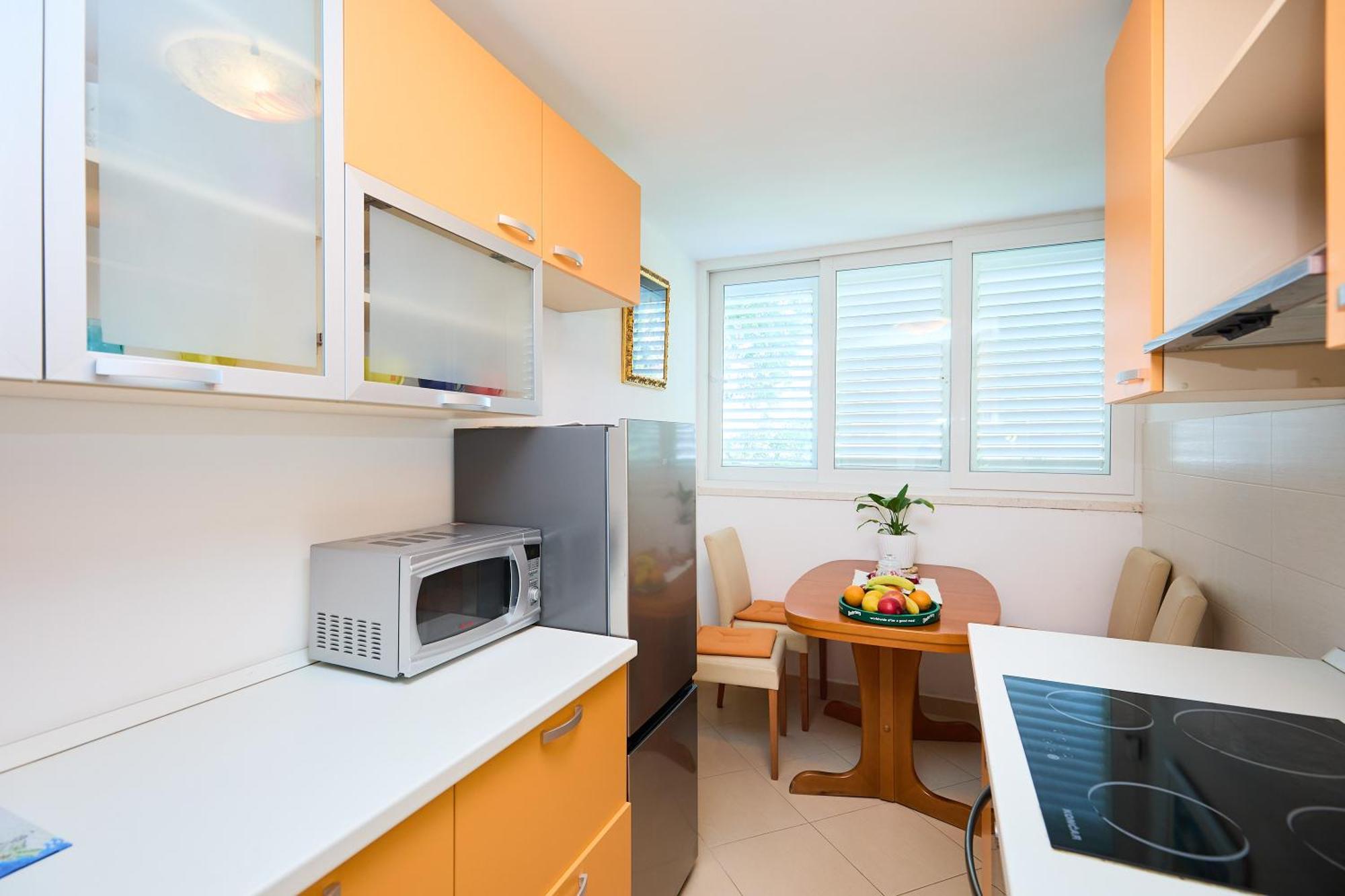Apartment Promenada- 4Pax With Parking Dubrovnik Exteriör bild
